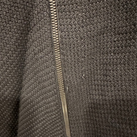 Lululemon On The Go Poncho Wrap Scarf Shawl - Picture 6 of 8